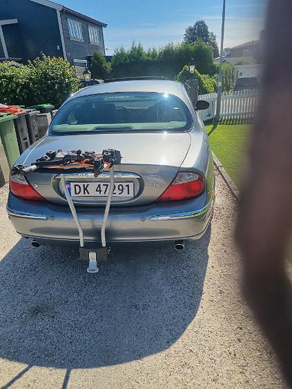 Jaguar S-TYPE 8 of 13
