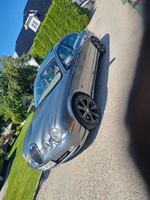 Jaguar S-TYPE 11 of 13