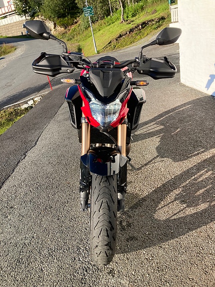Honda CB 500F 4 of 9