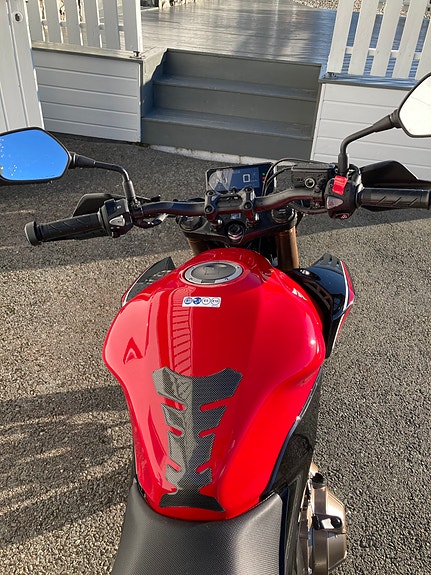 Honda CB 500F 5 of 9