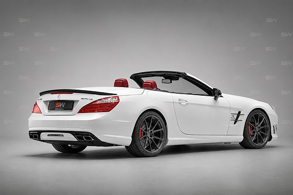 Mercedes-Benz SL63 3 of 14