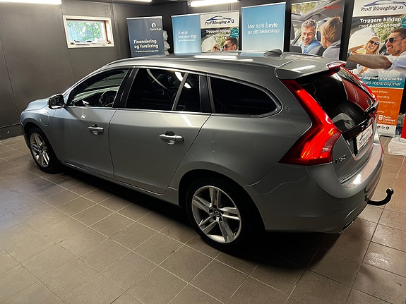 Volvo V60 5 of 5
