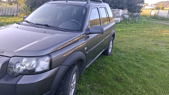 Land Rover Freelander 4 of 5