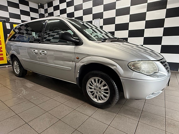Chrysler Grand Voyager 5 of 5