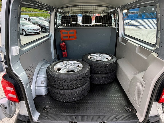 Volkswagen Transporter 10 of 10