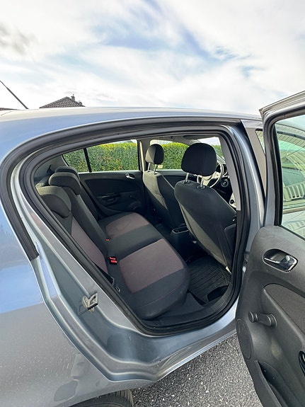 Opel Corsa 7 of 8