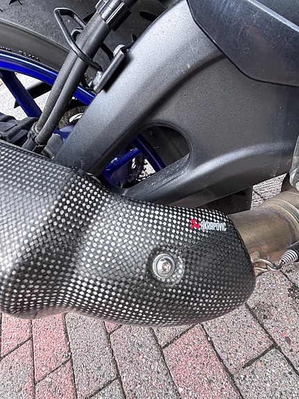 Yamaha R7 AKRAPOVIC EKSOS, OPPGRADERT M UTSTYR 9 of 25