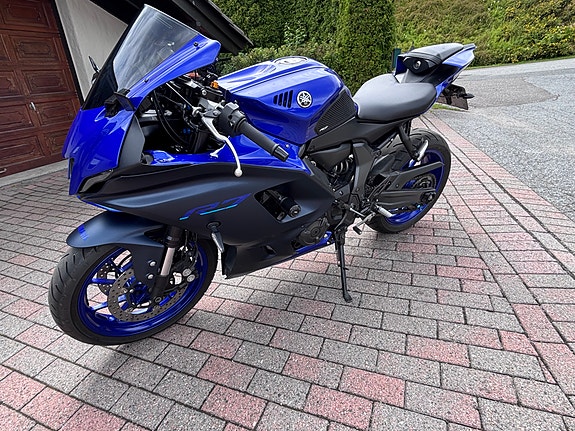 Yamaha R7 AKRAPOVIC EKSOS, OPPGRADERT M UTSTYR 13 of 25