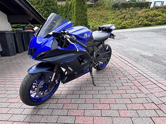Yamaha R7 AKRAPOVIC EKSOS, OPPGRADERT M UTSTYR 11 of 25