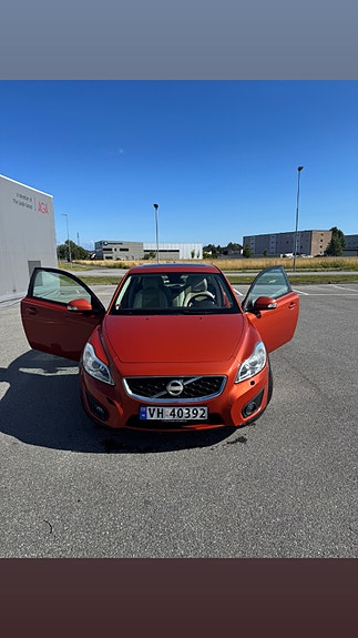 Volvo C30 2 of 5