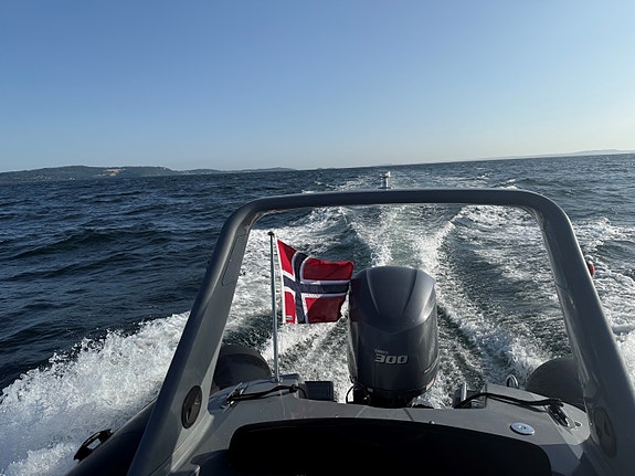 Flott Brig Eagle 780 med 300 hk Yamaha 2 of 5
