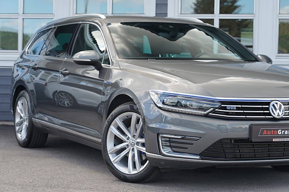Volkswagen Passat 4 of 5