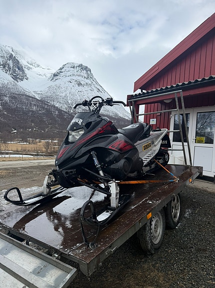 Yamaha FX Nytro 3 of 5