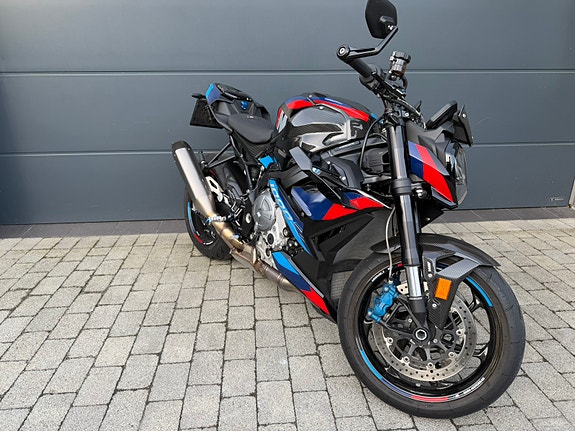 BMW M 1000 R COMPETITION 18 of 30