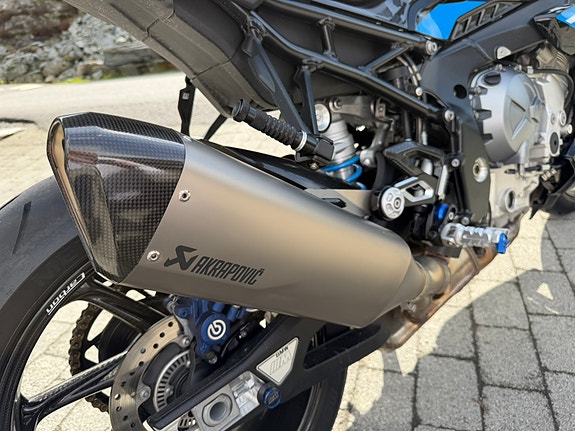BMW M 1000 R COMPETITION 26 of 30