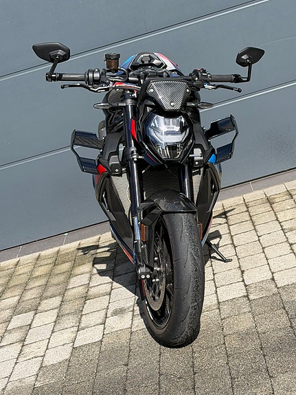 BMW M 1000 R COMPETITION 12 of 30