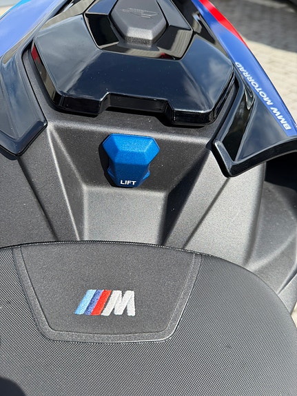 BMW M 1000 R COMPETITION 21 of 30