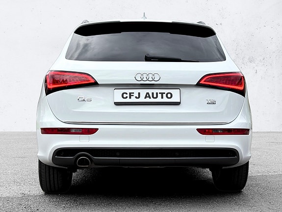 Audi Q5 7 of 30