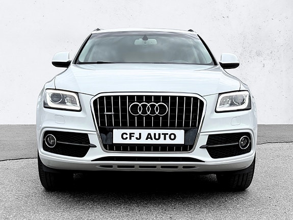 Audi Q5 4 of 30