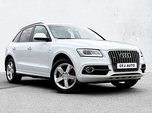 Audi Q5 2 of 30