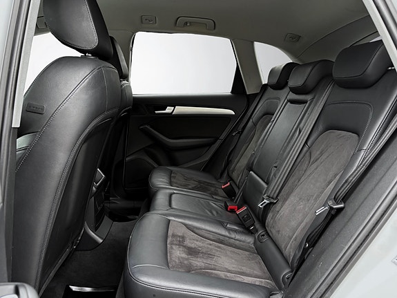 Audi Q5 25 of 30