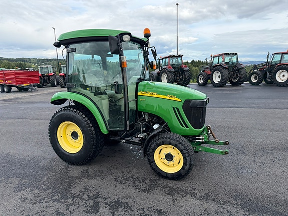 John Deere 3720 20 of 30
