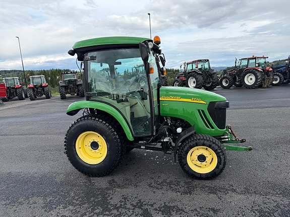 John Deere 3720 21 of 30