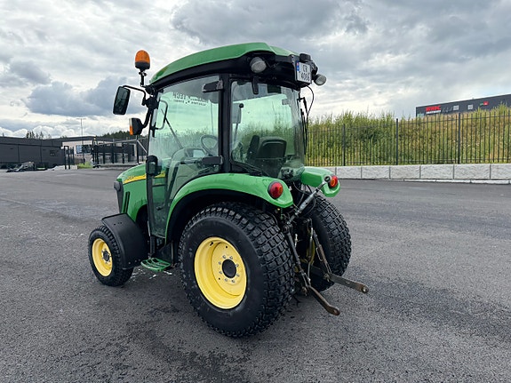 John Deere 3720 8 of 30