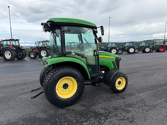 John Deere 3720 16 of 30