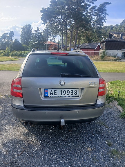 Skoda Octavia 5 of 10