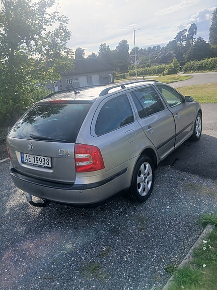 Skoda Octavia 4 of 10
