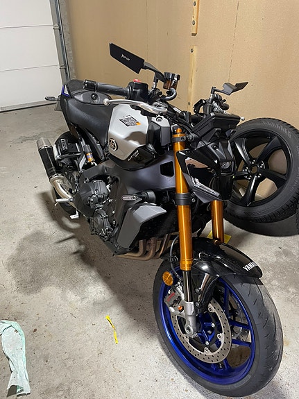 Yamaha MT-09 SP 3 of 8