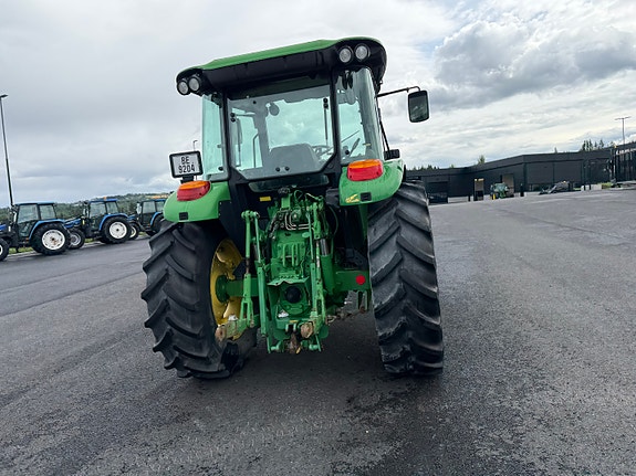 John Deere 5720 15 of 30