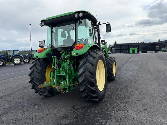 John Deere 5720 16 of 30