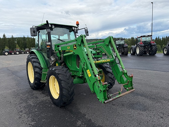 John Deere 5720 27 of 30