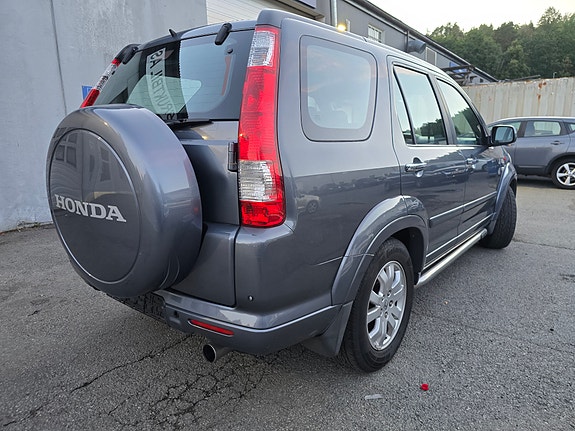 Honda CR-V 4 of 5