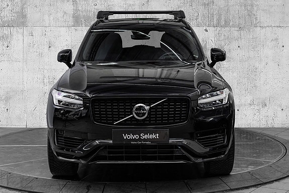 Volvo XC90 4 of 5
