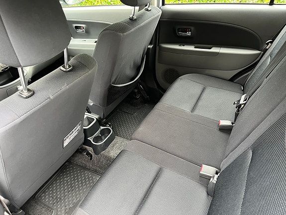Subaru Justy 26 of 30