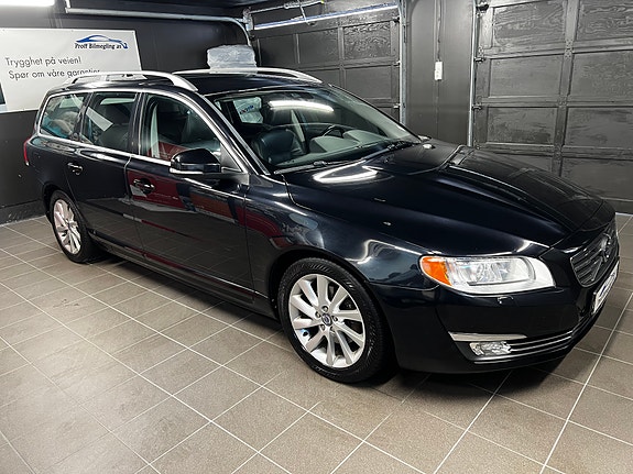 Volvo V70 7 of 30
