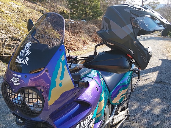 Honda XRV 750 Africa Twin 5 of 15