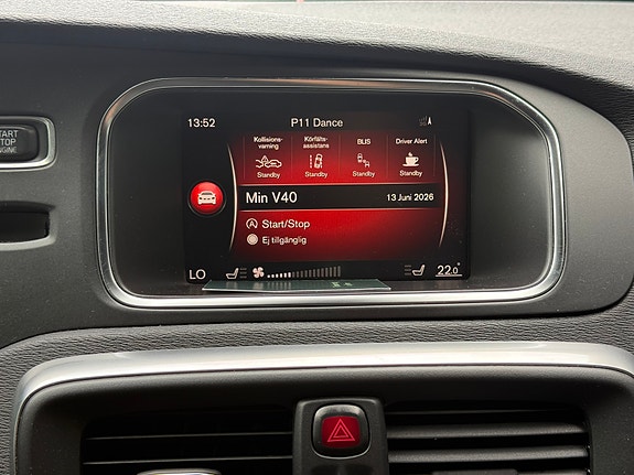Volvo V40 Cross Country 19 of 21