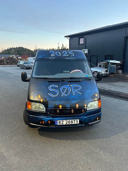 Ford Transit 6 of 11
