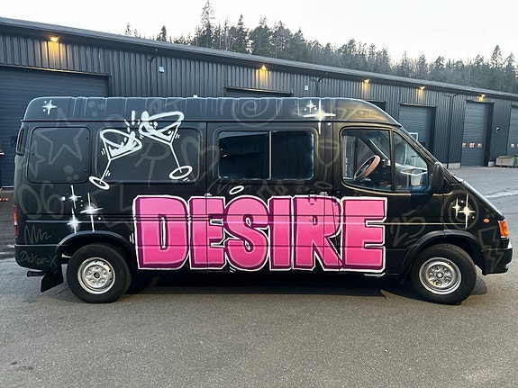 Ford Transit 5 of 11