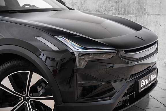Polestar 3 3 of 5