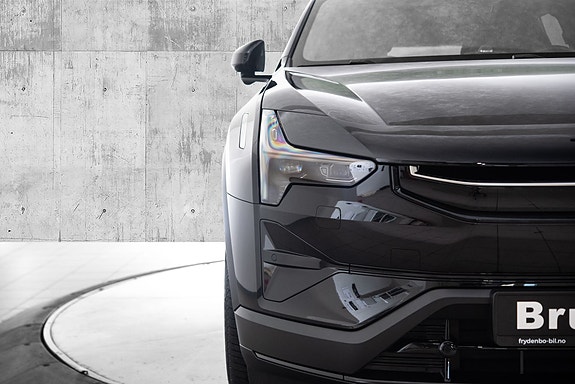 Polestar 3 4 of 5