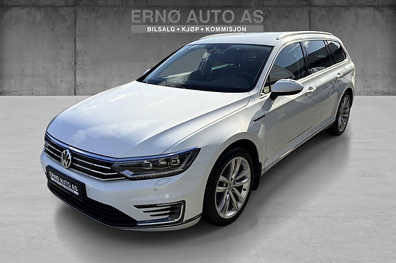 Volkswagen Passat 4 of 5