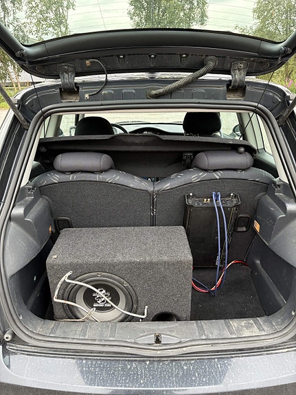 MINI One 7 of 9