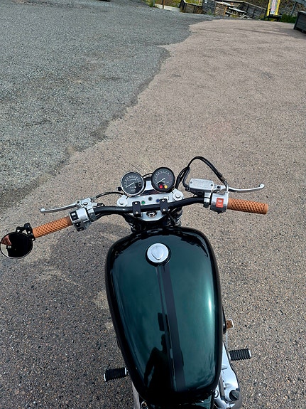 Honda VF 750 C Magna 2 of 12