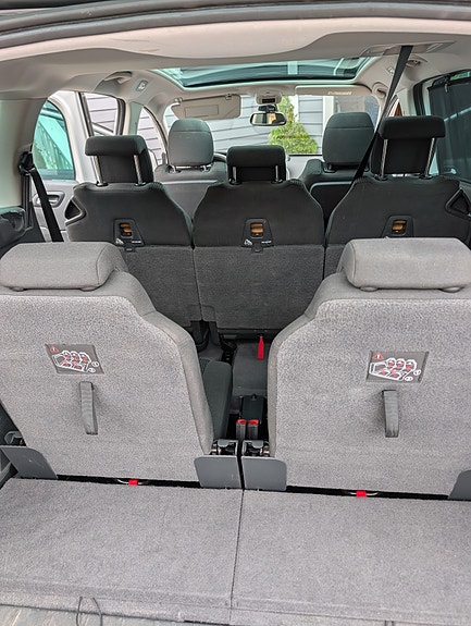 Peugeot 5008 16 of 17