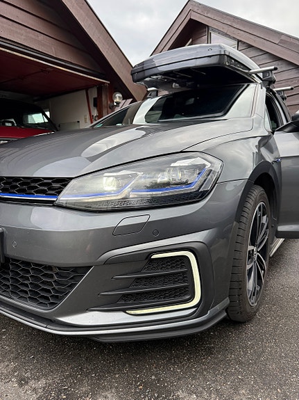 Volkswagen Golf VII 5 of 5